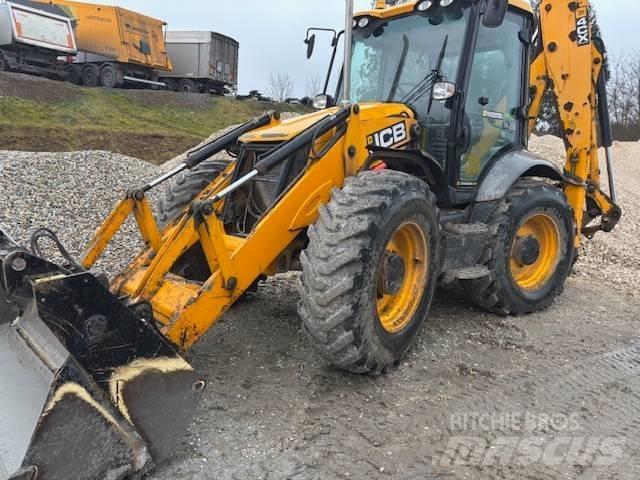 JCB 4 CX Ekskavatori-iekrāvēji