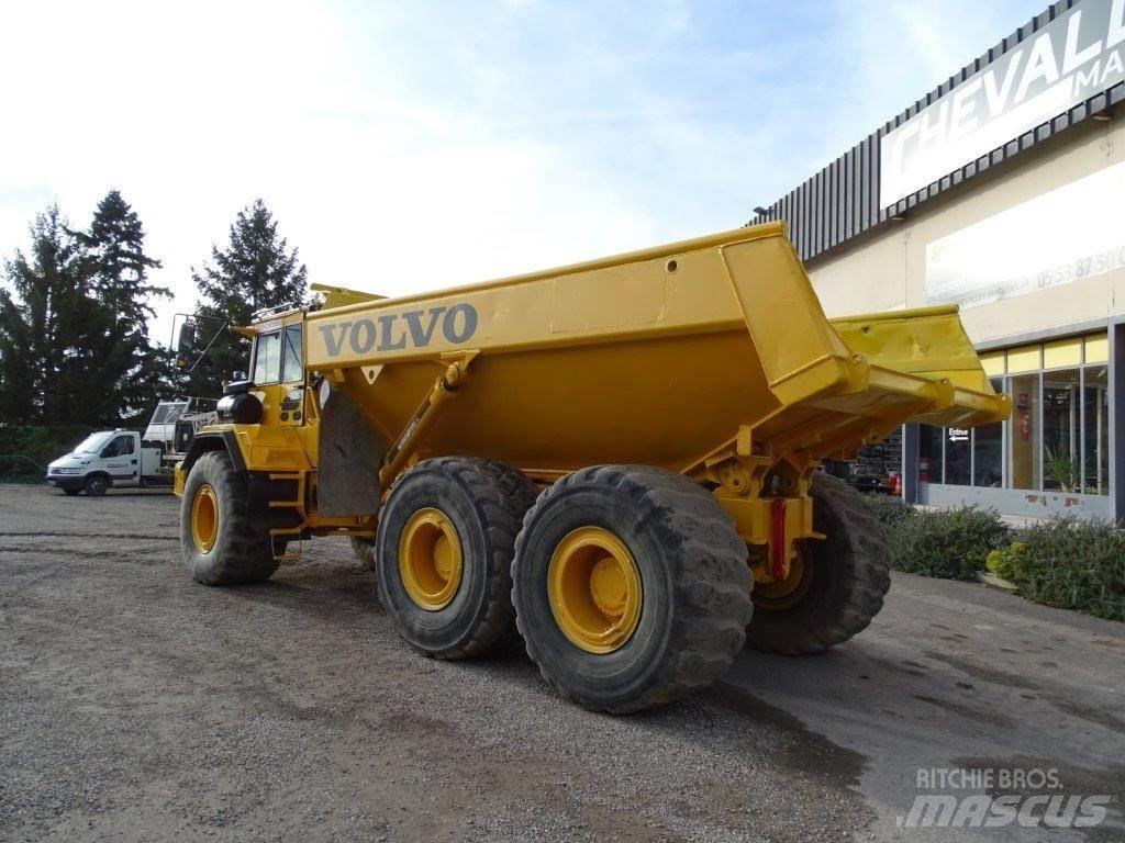 Volvo A 30 C Artikulētie pašizgāzēji