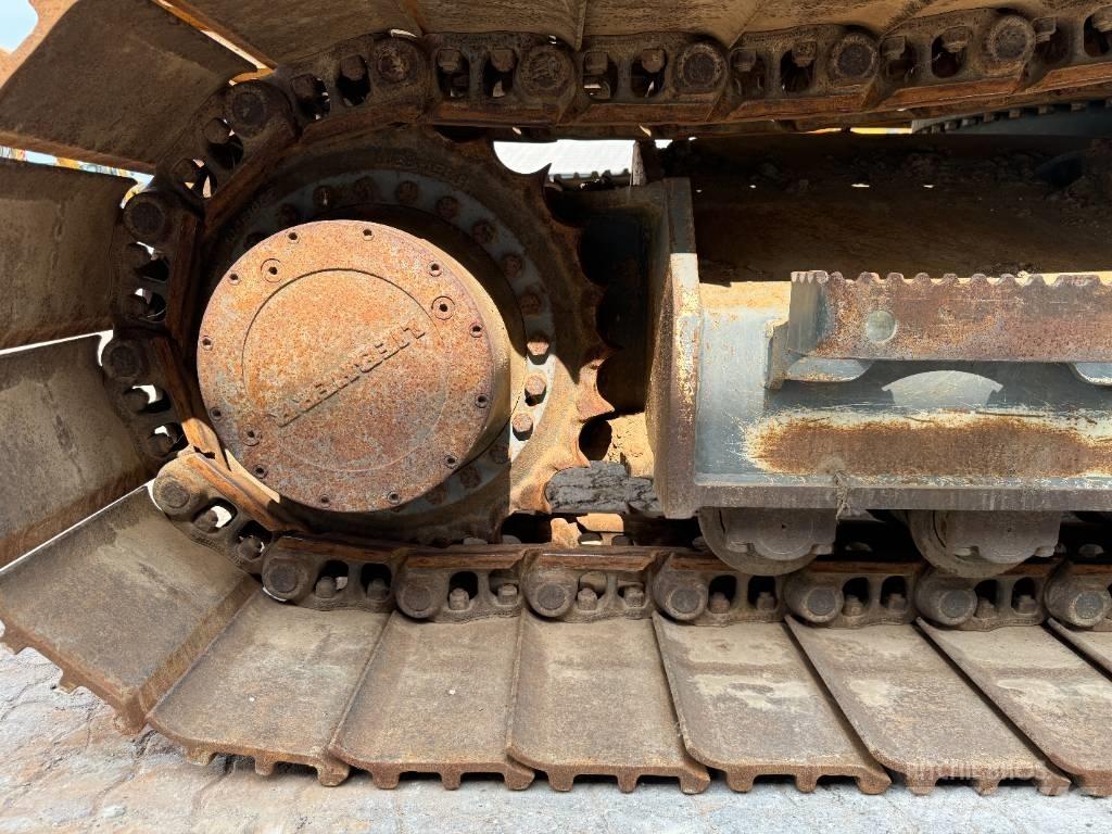 Liebherr R936 LC Kāpurķēžu ekskavatori