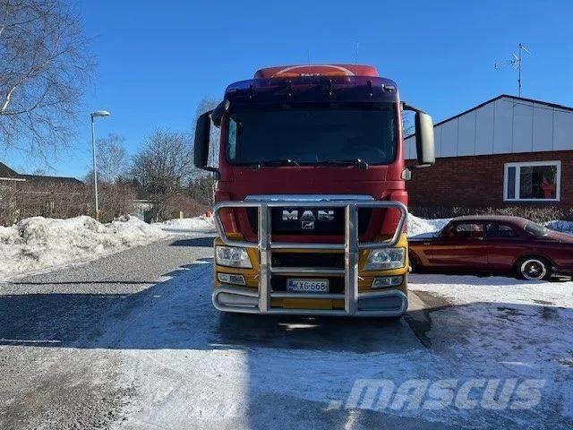 MAN TGS 26.480 Treileri ar āķi
