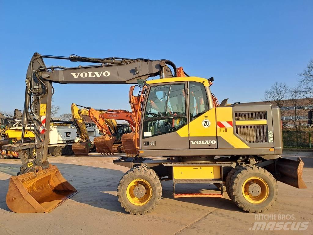 Volvo EW160E Ekskavatori uz riteņiem