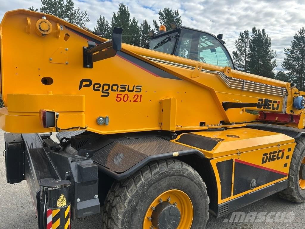 Dieci PEGASUS 5.21 Teleskopiskie manipulatori