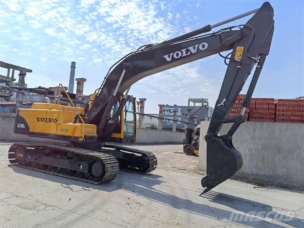 Volvo EC210B Kāpurķēžu ekskavatori
