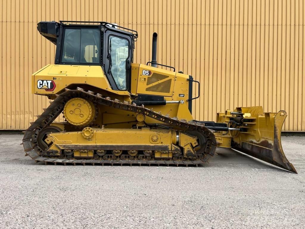 CAT D 5 LGP Kāpurķēžu buldozeri