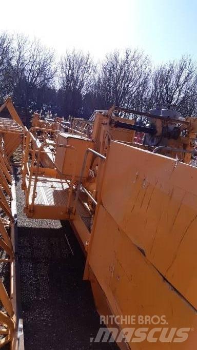 Potain MD 235 J12 Torņa krāni