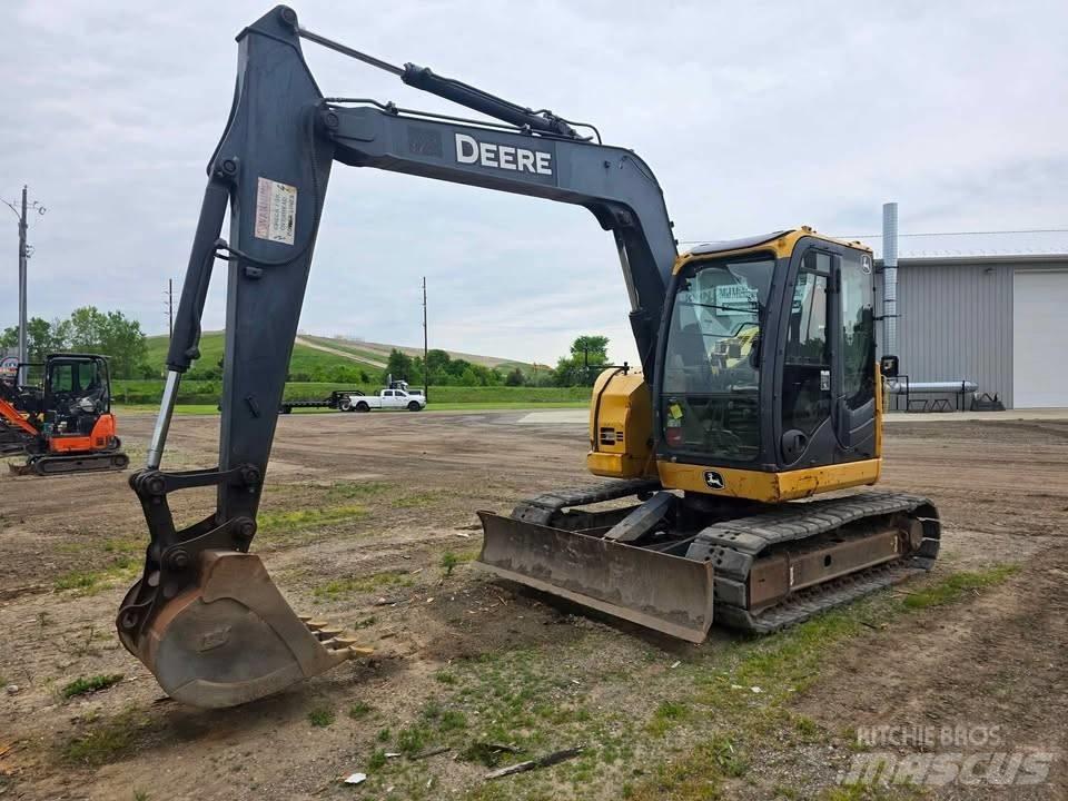 DEERE 75D Kāpurķēžu ekskavatori