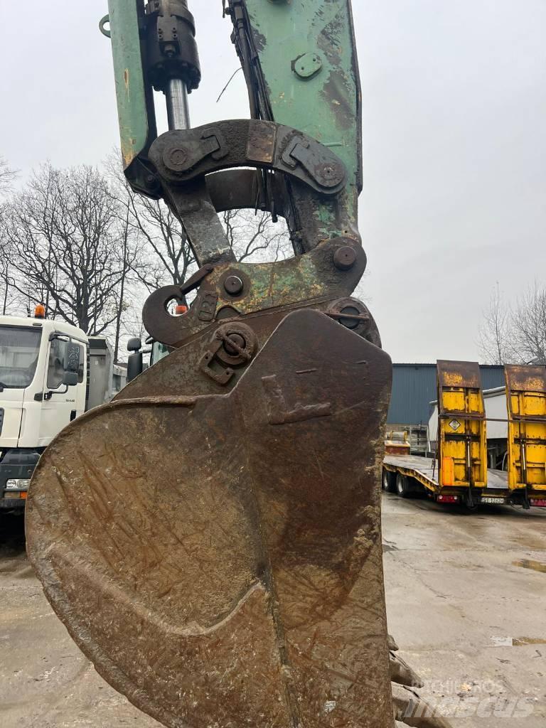 Liebherr 934 Kāpurķēžu ekskavatori