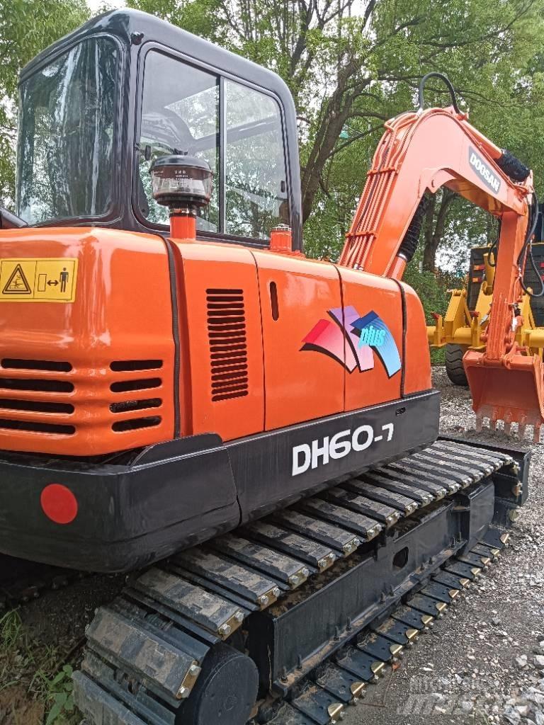 Doosan DH 55 Mini ekskavatori < 7 t