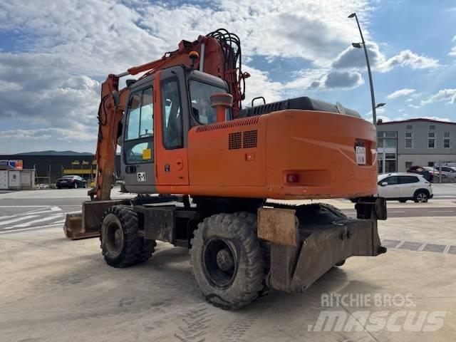 Hitachi ZX 160 W Ekskavatori uz riteņiem