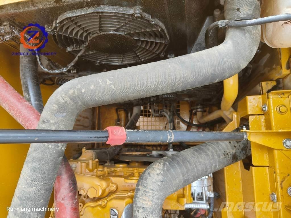 CAT 320 GC Kāpurķēžu ekskavatori