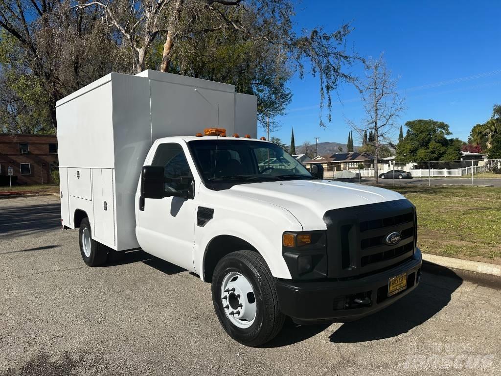 Ford F 350 SD Vieglais kravas automobilis/izkraušana no sāniem
