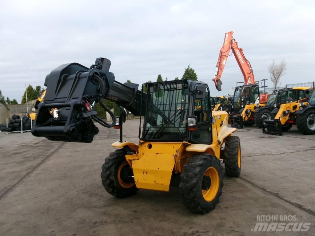 JCB 520-50 Lauksaimniecības pacēlāji