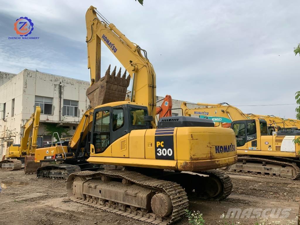Komatsu PC 300 Kāpurķēžu ekskavatori