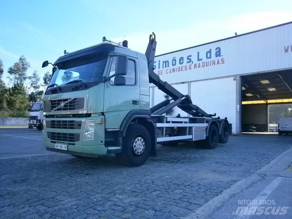 Volvo FM330 Smagās mašīnas ar konteineriem