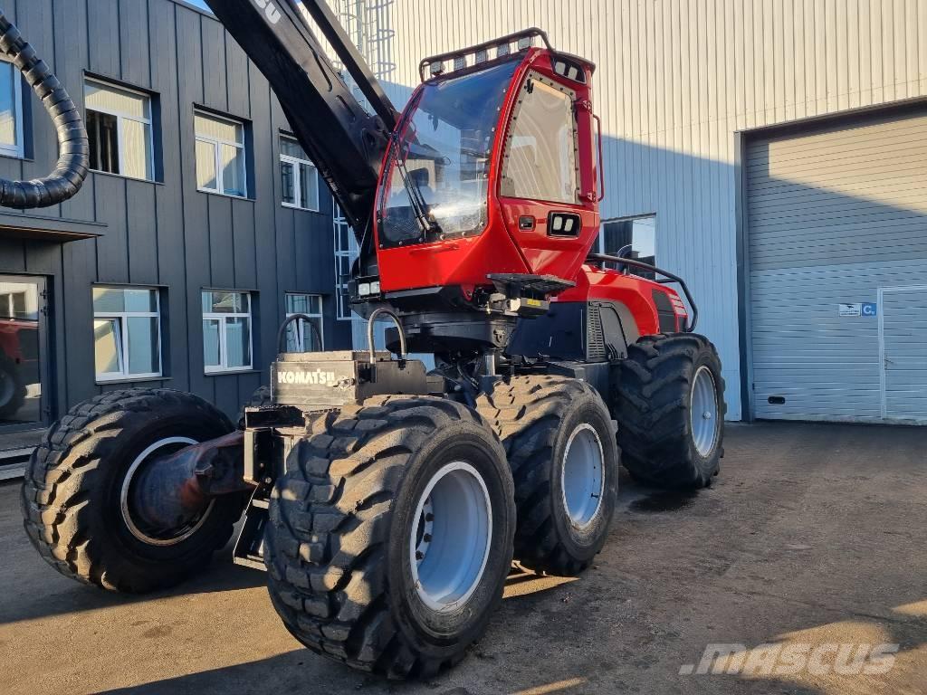 Komatsu 931 Harvesteri