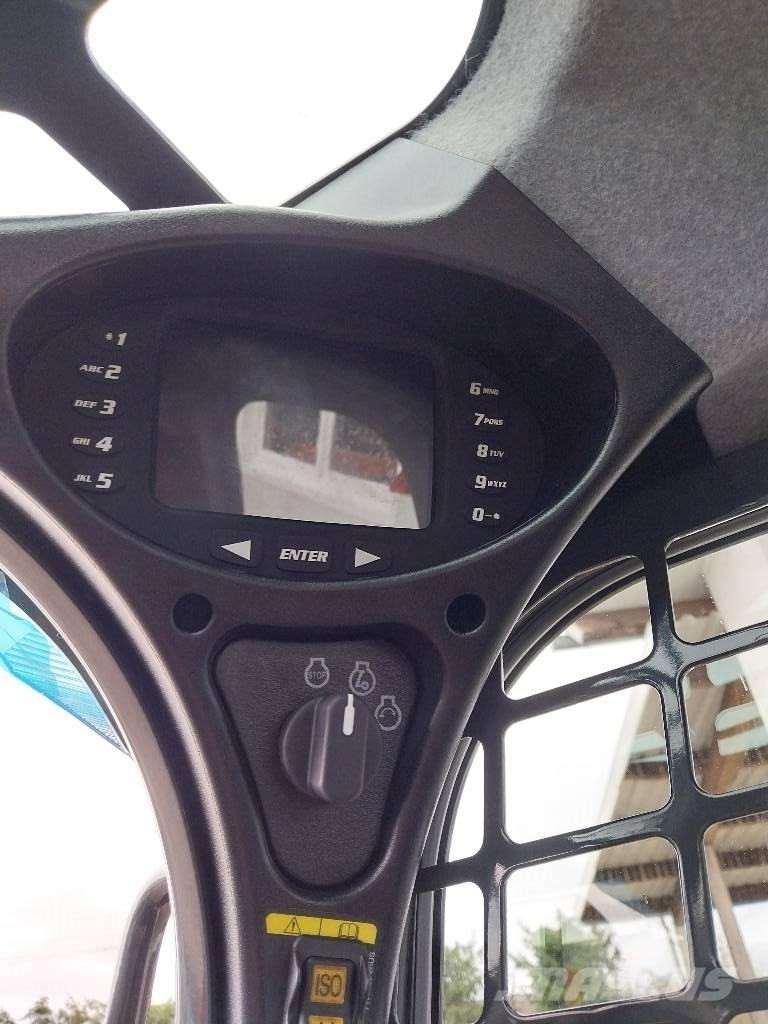 Bobcat T 450 Kāpurķēžu iekrāvēji