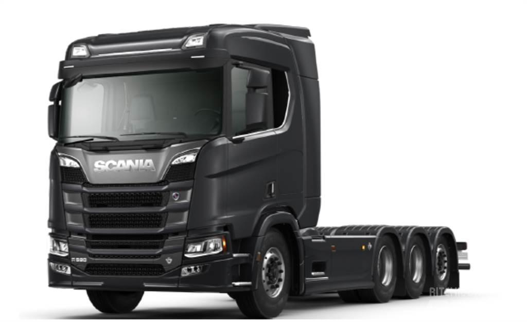 Scania R590 8x4 Treileri ar āķi