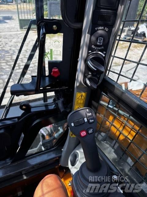 CASE SV 280 B Lietoti riteņu kompaktiekrāvēji