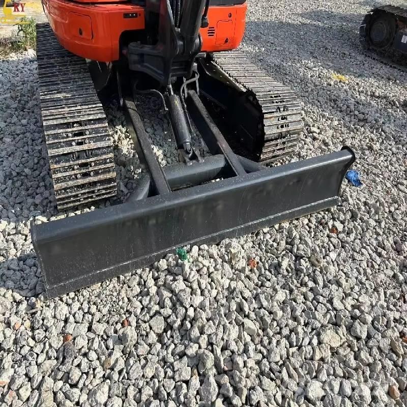 Kubota 163 Kāpurķēžu ekskavatori