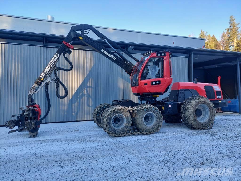 Komatsu 901 Harvesteri