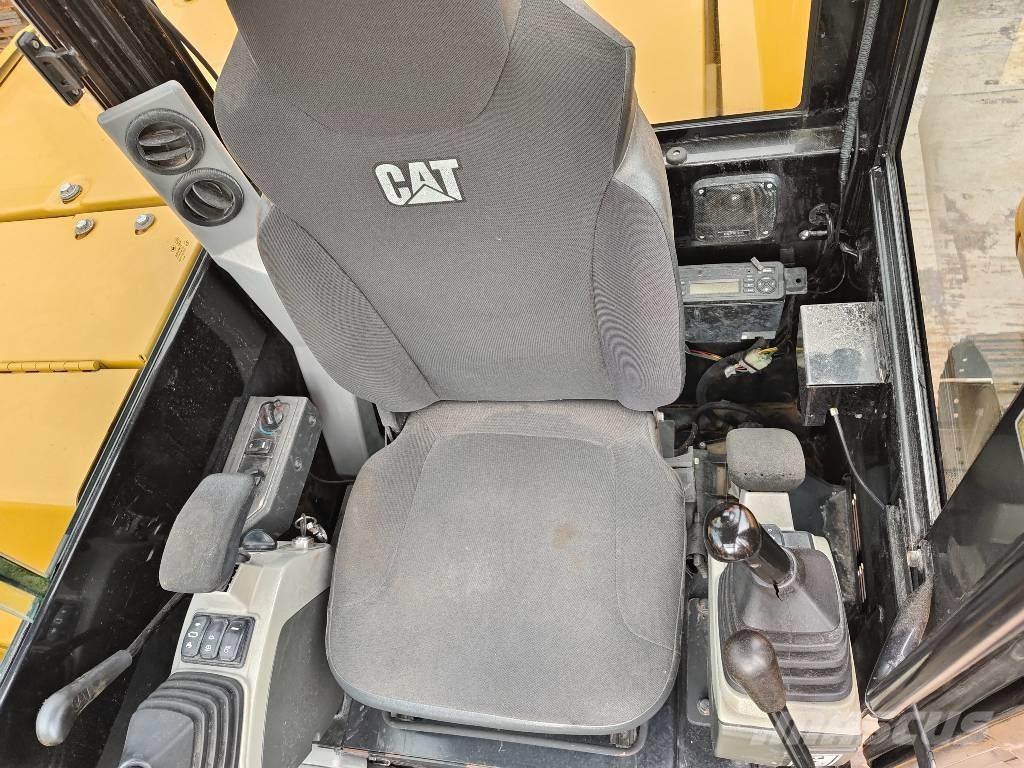CAT 305.5 E2 Mini ekskavatori < 7 t