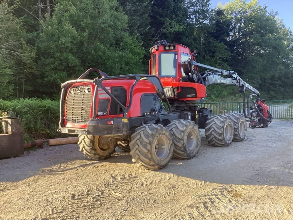 Komatsu 901 XC Harvesteri