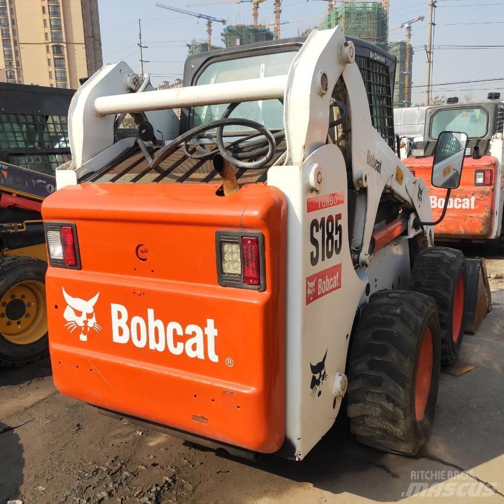 Bobcat S185 Lietoti riteņu kompaktiekrāvēji