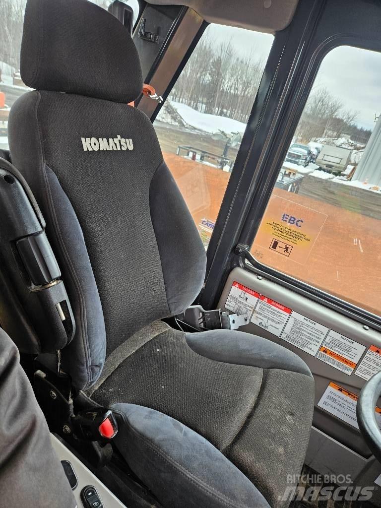Komatsu HD465-8 Mini pašizgāzēji