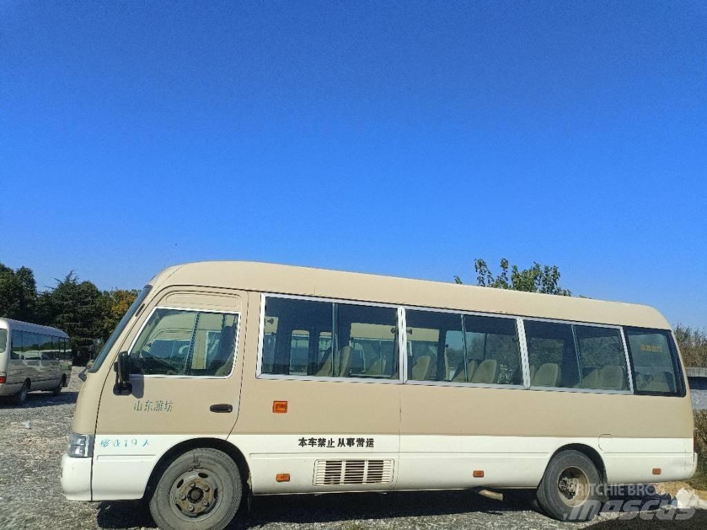 Toyota Coaster Starppilsētu autobusi