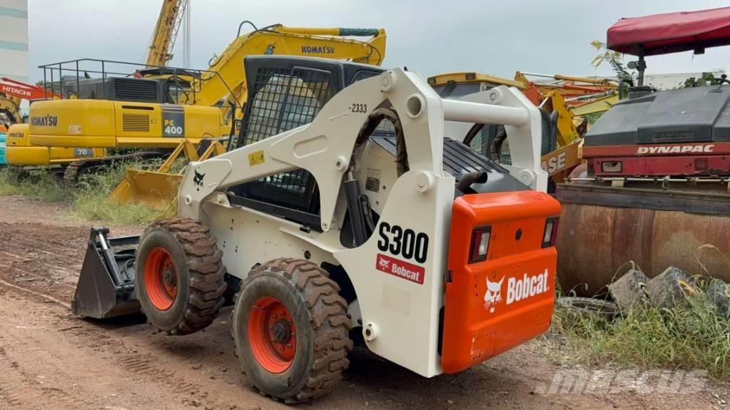 Bobcat S 300 Lietoti riteņu kompaktiekrāvēji