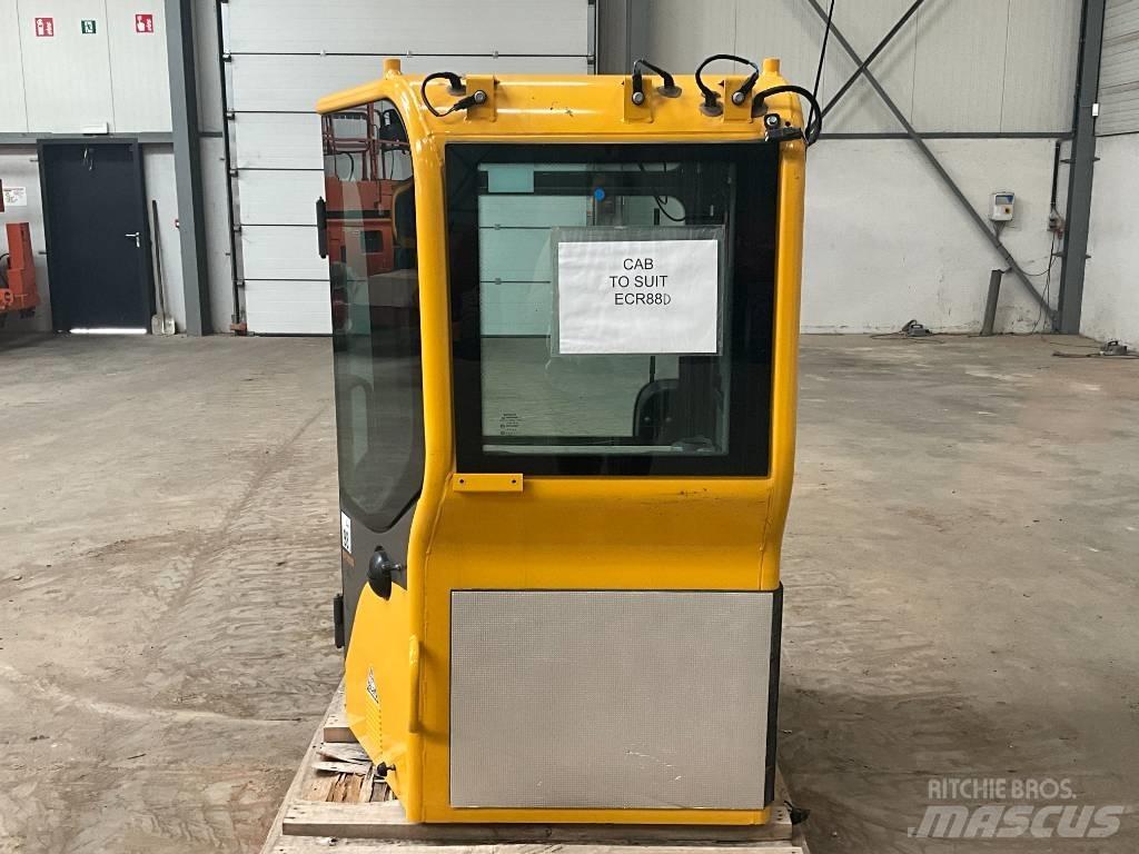 Volvo ECR 88 D Kabīnes un interjers