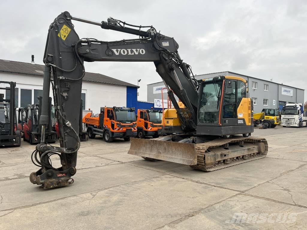 Volvo ECR235EL Kāpurķēžu ekskavatori