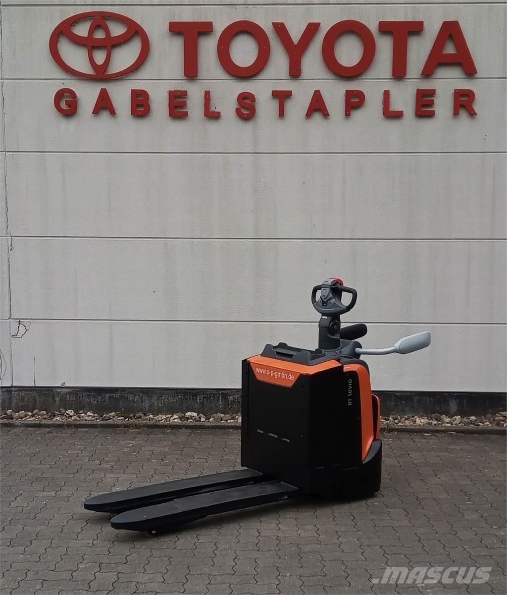 Toyota LPE200 Zemie palešu pacēlāji