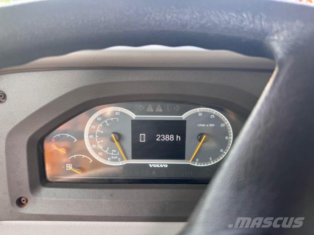 Volvo A 30 G Artikulētie pašizgāzēji