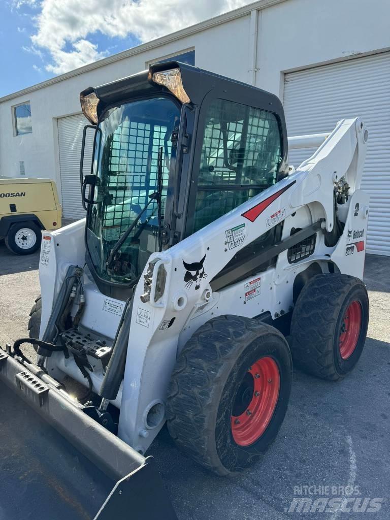 Bobcat S 770 Lietoti riteņu kompaktiekrāvēji