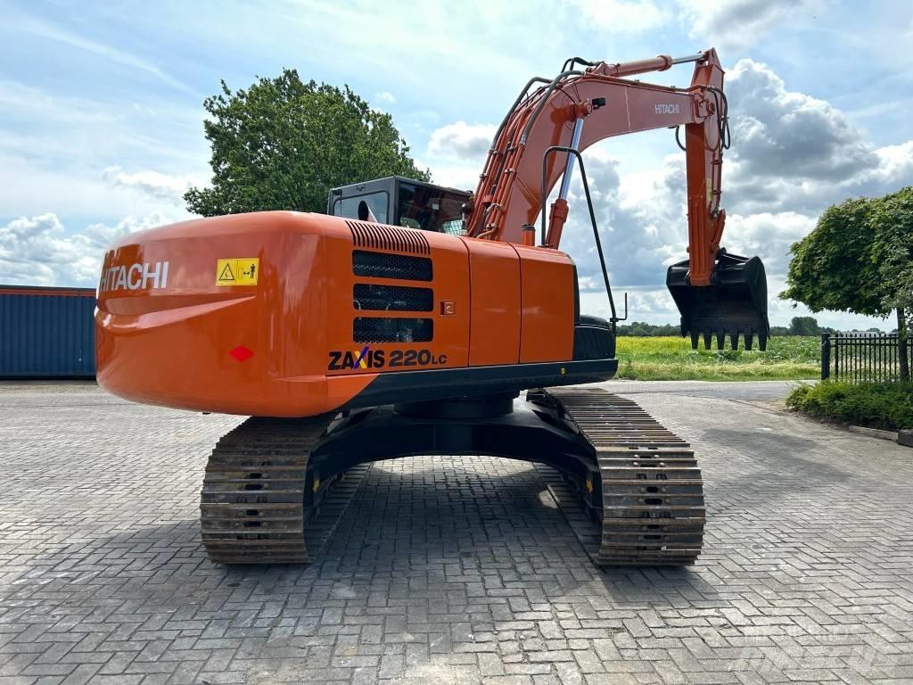 Hitachi ZX 220 LC Kāpurķēžu ekskavatori