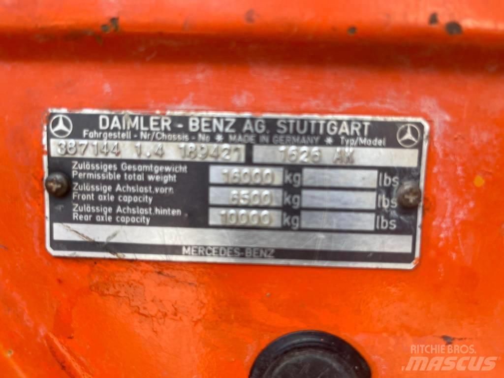 Mercedes-Benz 1626K Smagās mašīnas ar celtni
