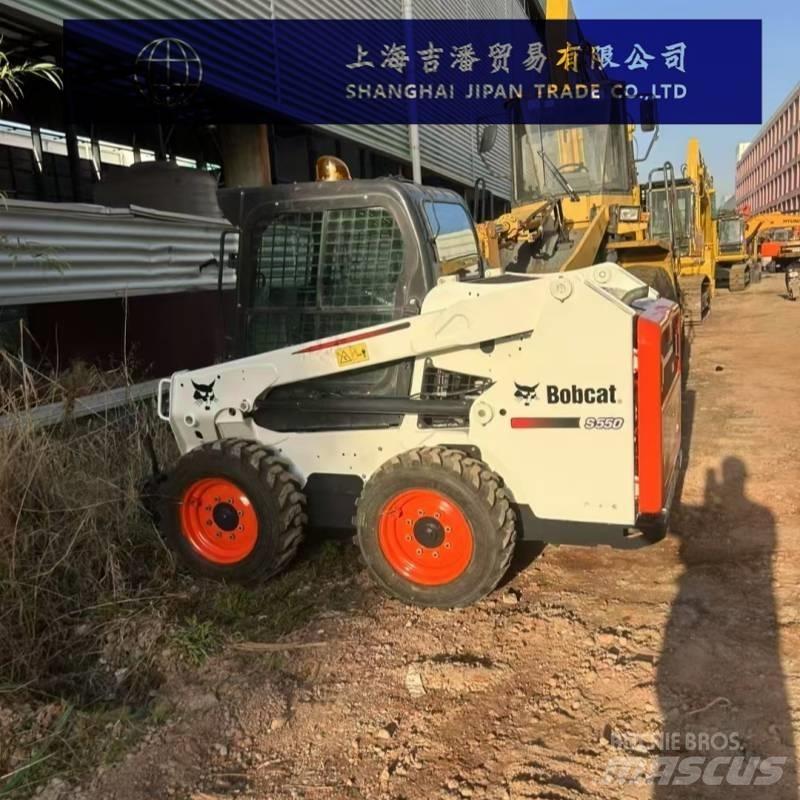 Bobcat S 550 Lietoti riteņu kompaktiekrāvēji