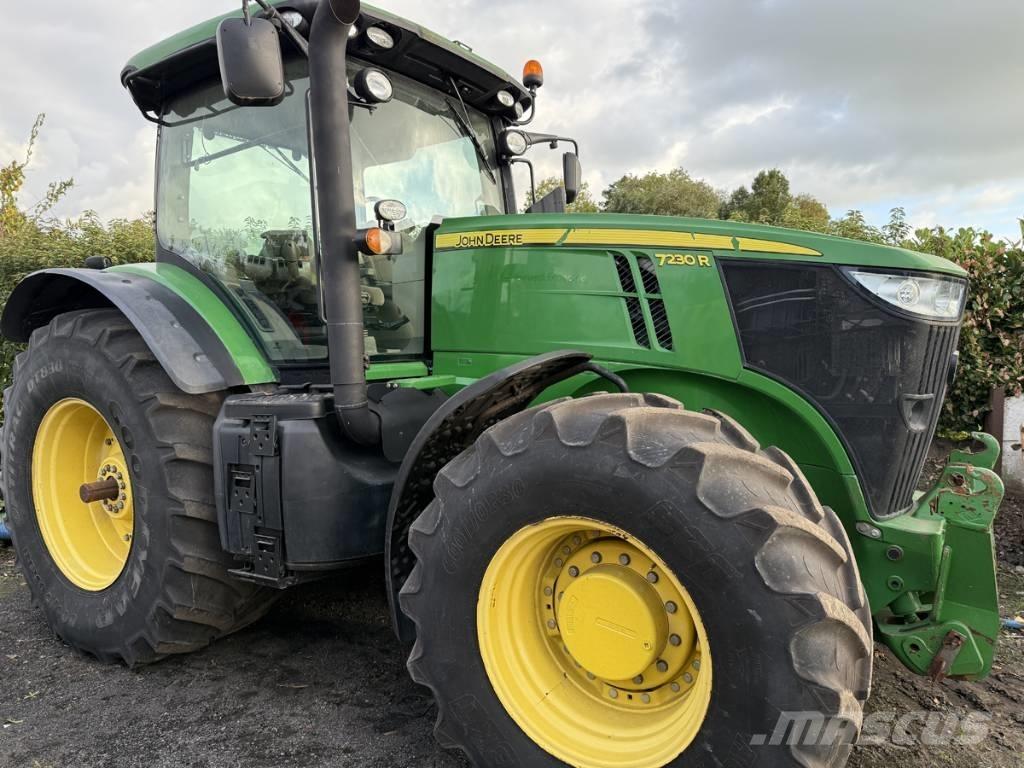 John Deere 7230 R Traktori