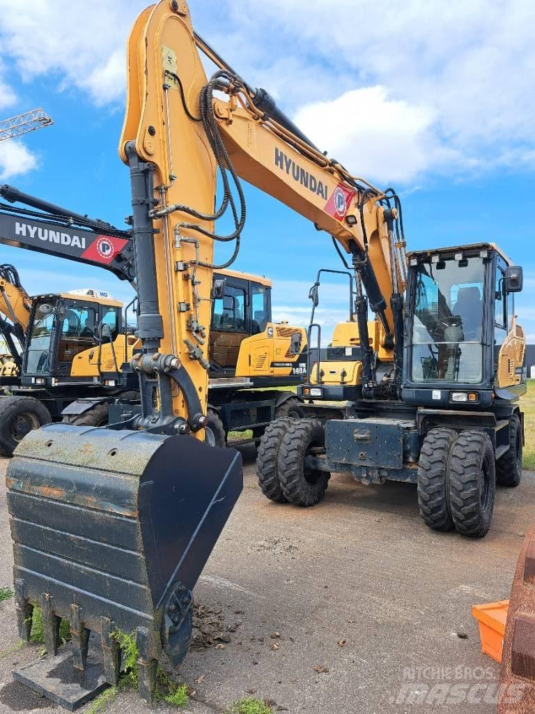Hyundai HW140 Ekskavatori uz riteņiem