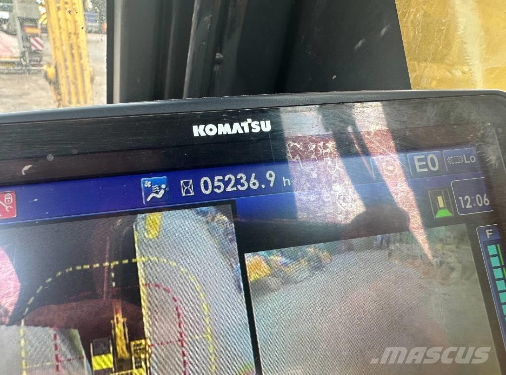 Komatsu PC 210 LC-11 Kāpurķēžu ekskavatori
