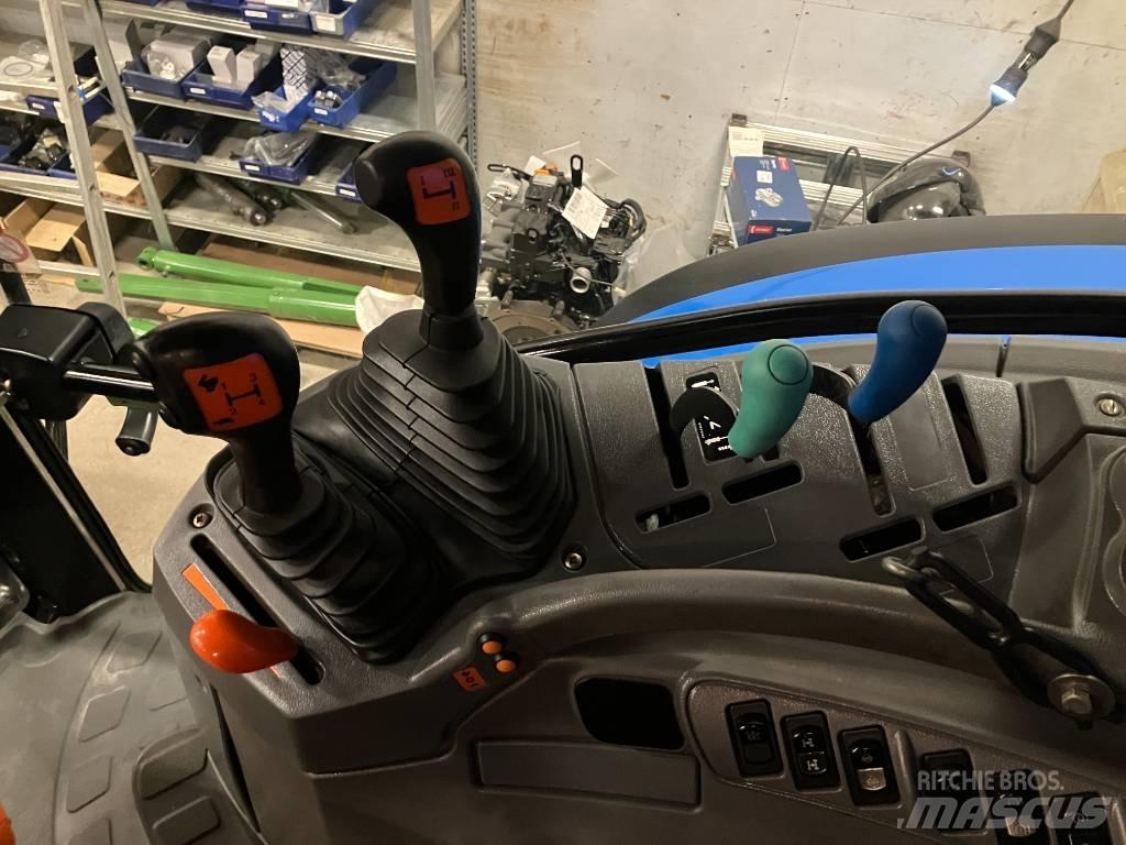 New Holland TS 125 A Traktori