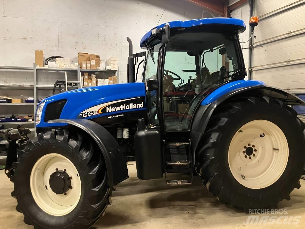 New Holland TS 125 A Traktori
