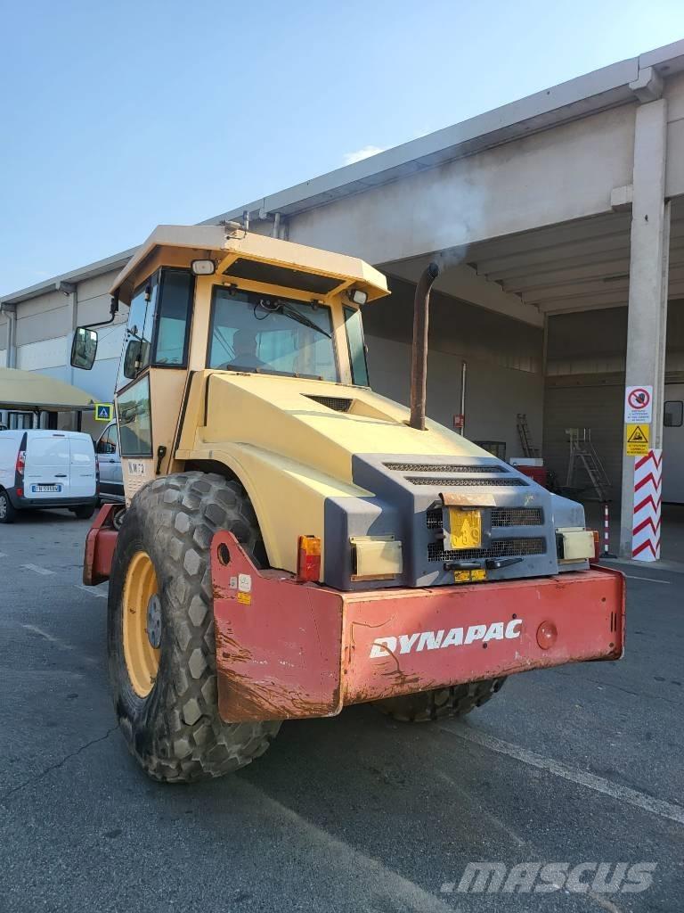 Dynapac CA 302 D Vienvalča grunts veltņi