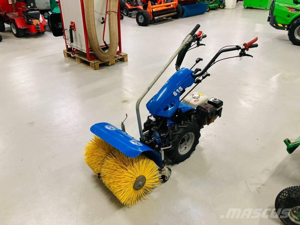 BCS Fejemaskine 615 Ielu tīrīšanas mašīnas