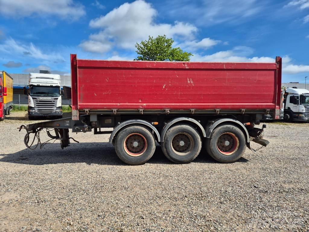 Nopa 3 axle tipper Pašizgāzējs