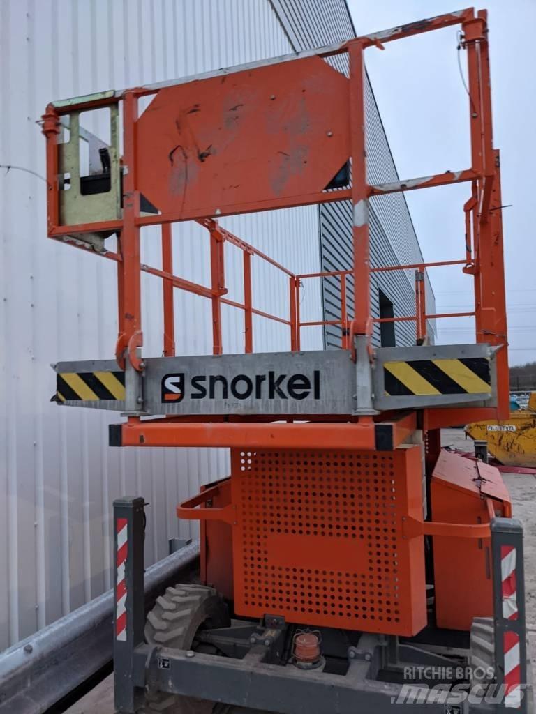 Snorkel S 3370 RT Šķerveida pacēlāji
