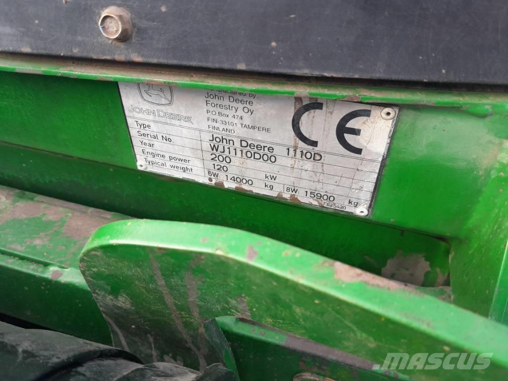 John Deere 1110 D Forvarderi