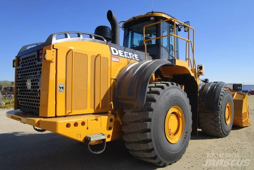 John Deere 844 J Iekrāvēji uz riteņiem