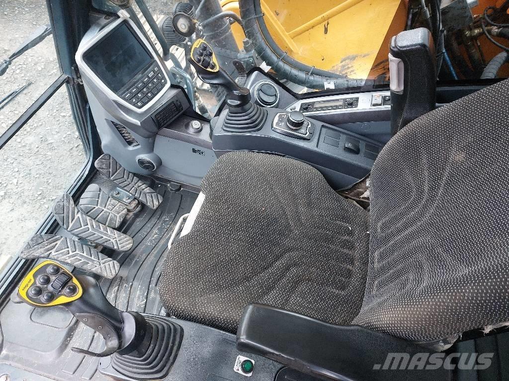 Hyundai HX 220 L Kāpurķēžu ekskavatori